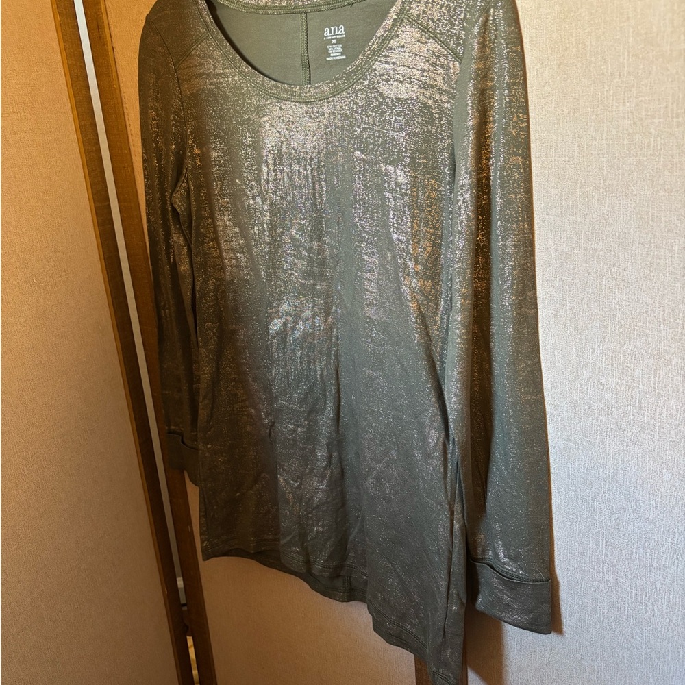 A.N.A Shimmery Women's Top XS
